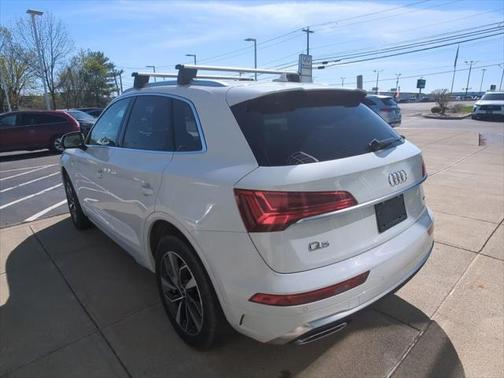 2024 Audi Q5 45 S line Premium Plus