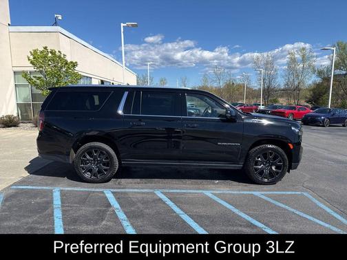 Black 2024 Chevrolet Suburban 4WD High Country