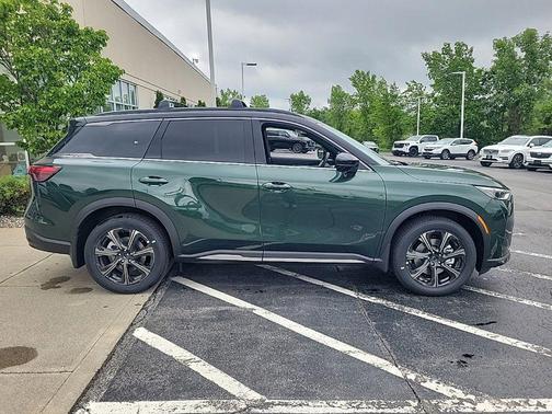 Deep Emerald/Black Obsidian 2027 INFINITI QX60 AUTOGRAPH