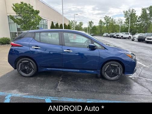 Deep Blue Pearl 2024 Nissan Leaf SV PLUS