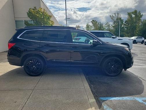 2021 Honda Pilot AWD Special Edition