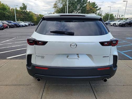 2024 Mazda CX-50 2.5 S Preferred Package