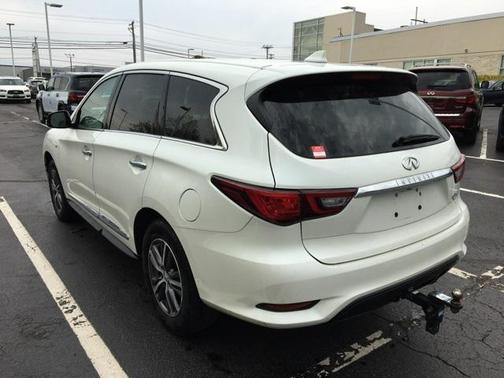 Majestic White 2018 INFINITI QX60 Base