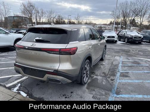 2022 INFINITI QX60 Luxe