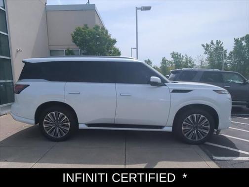 2025 INFINITI QX80 SENSORY AWD