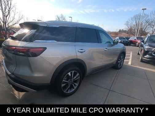 2023 INFINITI QX60 Luxe
