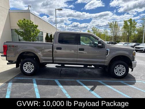 STONE GRAY 2019 Ford F-250 XLT