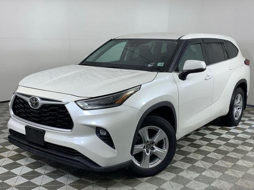 2021 Toyota Highlander LE