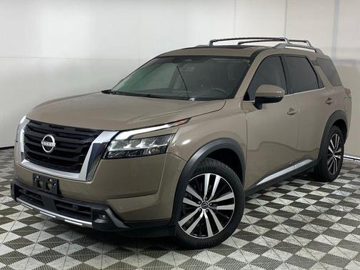 2023 Nissan Pathfinder Platinum 4WD