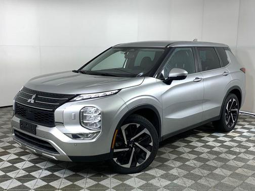 2023 Mitsubishi Outlander SE Black Edition S-AWC