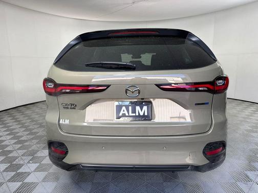 Zircon Sand Metallic 2026 Mazda CX-70 PHEV SC Plus