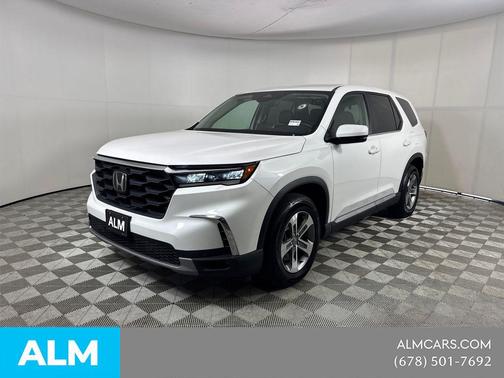 Platinum White Pearl 2023 Honda Pilot AWD EX-L 8 Passenger