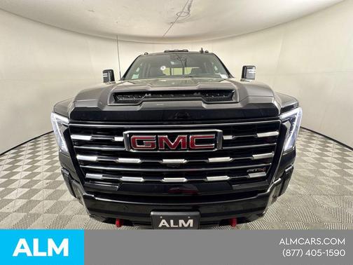 Onyx Black 2025 GMC Sierra 2500 AT4