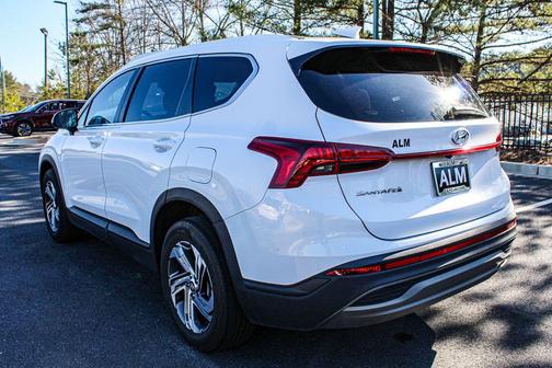 2023 Hyundai SANTA FE SE