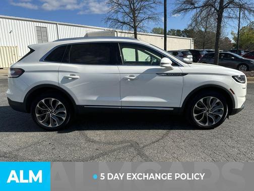 2023 Lincoln Nautilus Reserve