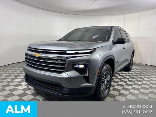 Sterling Gray Metallic 2026 Chevrolet Traverse LT