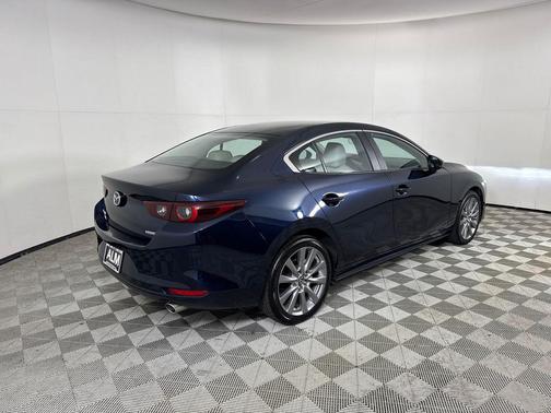 2025 Mazda Mazda3 FWD w/Preferred Package