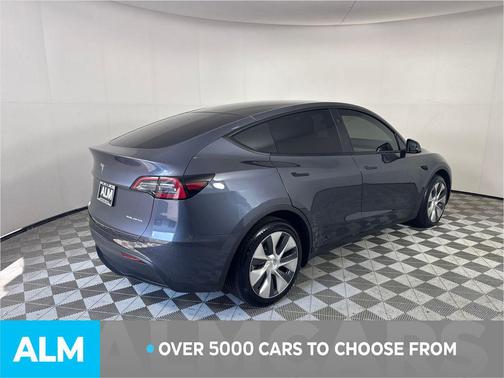 2024 Tesla Model Y Long Range Dual Motor All-Wheel Drive