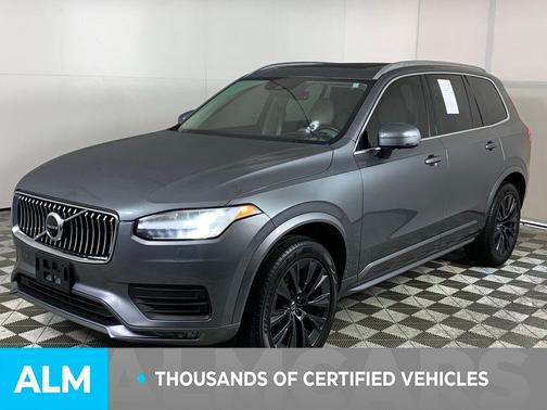 2020 Volvo XC90 T6 Momentum