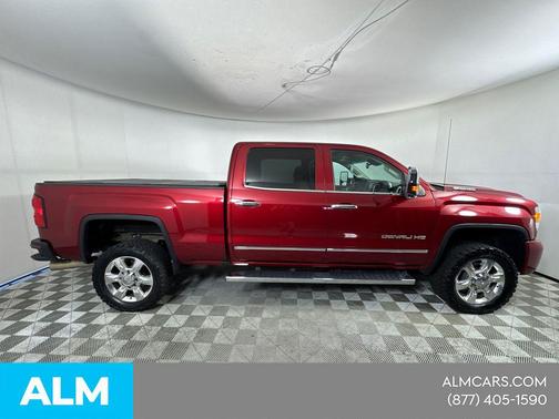 Red Quartz Tintcoat 2019 GMC Sierra 2500 Denali