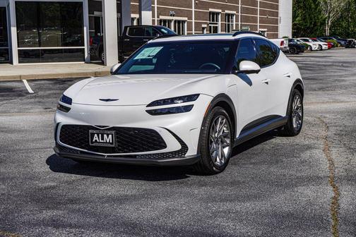 2023 Genesis GV60 Advanced AWD
