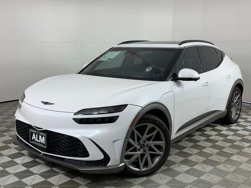 2023 Genesis GV60 Advanced AWD