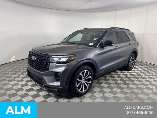 CARBONIZED GRAY METALLIC 2025 Ford Explorer ST-Line