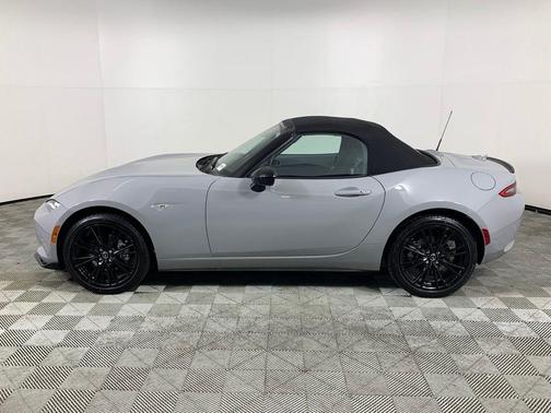 2025 Mazda MX-5 Miata Club