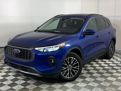 2023 Ford Escape PHEV SE