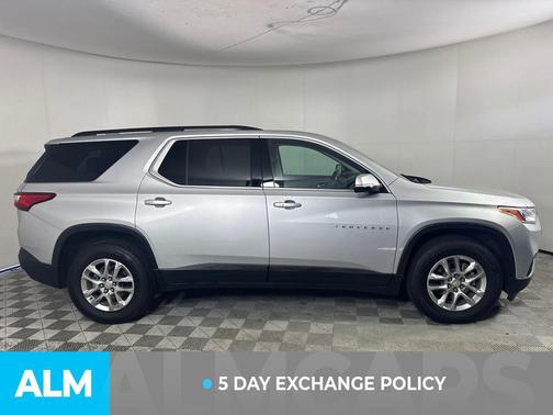 2020 Chevrolet Traverse LT Cloth