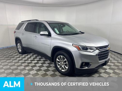 2020 Chevrolet Traverse LT Cloth