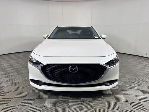 Snowflake White Pearl Mica 2026 Mazda Mazda3 FWD