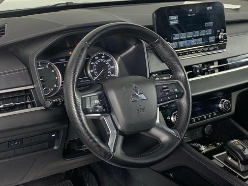 2024 Mitsubishi Outlander SE 2.5 2WD