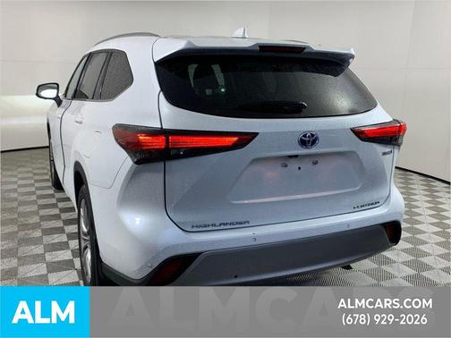 2023 Toyota Highlander Hybrid Limited