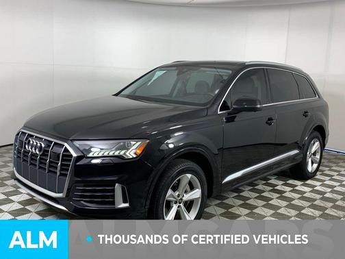 2024 Audi Q7 45 Premium Plus