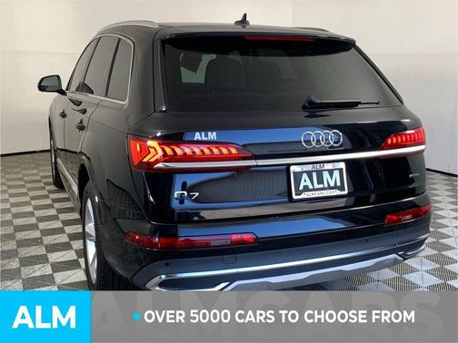 2024 Audi Q7 45 Premium Plus