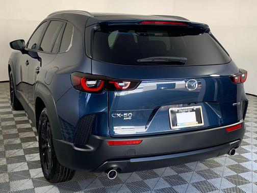 2025 Mazda CX-50 2.5 S Select Package