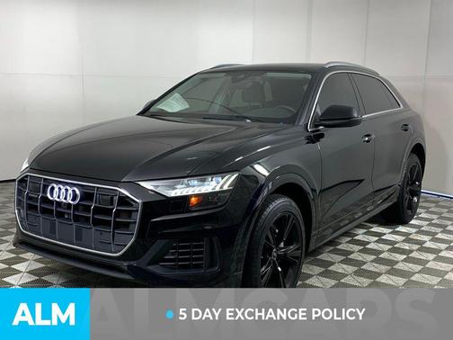 2023 Audi Q8 55 Premium Plus