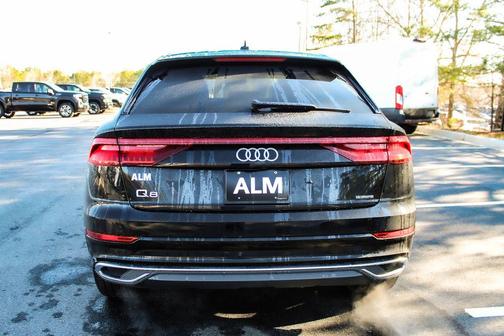 2023 Audi Q8 55 Premium Plus