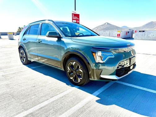 2023 Kia Niro EV Wind