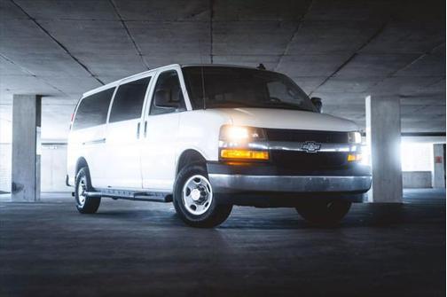 2019 Chevrolet Express 3500 LT