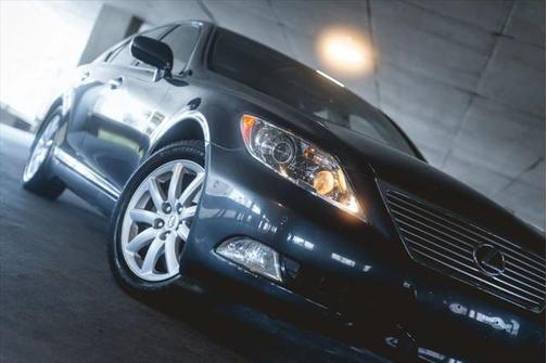 2007 Lexus LS 460 Base