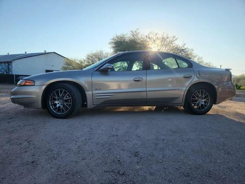 2003 Pontiac Bonneville SLE