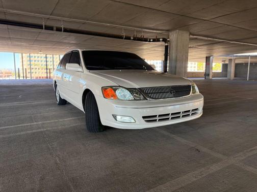 2002 Toyota Avalon XLS