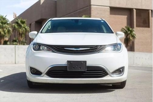 2019 Chrysler Pacifica Hybrid Touring Plus