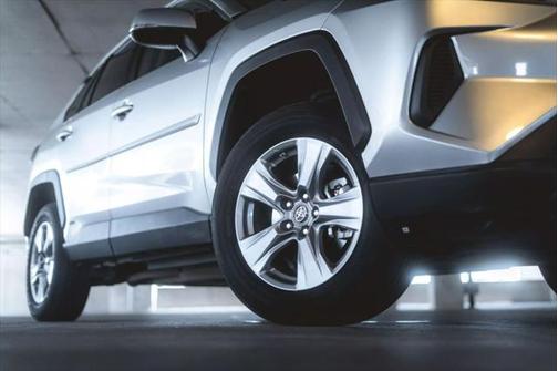2023 Toyota RAV4 Hybrid LE