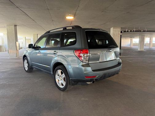 2010 Subaru Forester 2.5 X Premium
