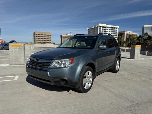 2010 Subaru Forester 2.5 X Premium