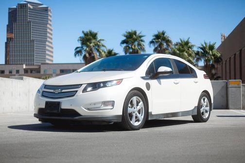 2011 Chevrolet Volt Base