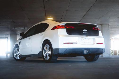 2011 Chevrolet Volt Base